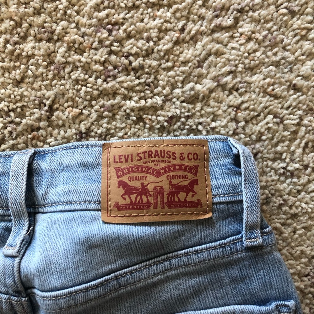 Women's Levi's Light Blue Wash Denim 721 High Rise Skinny Jeans; Size 24 - Picture 4 of 6